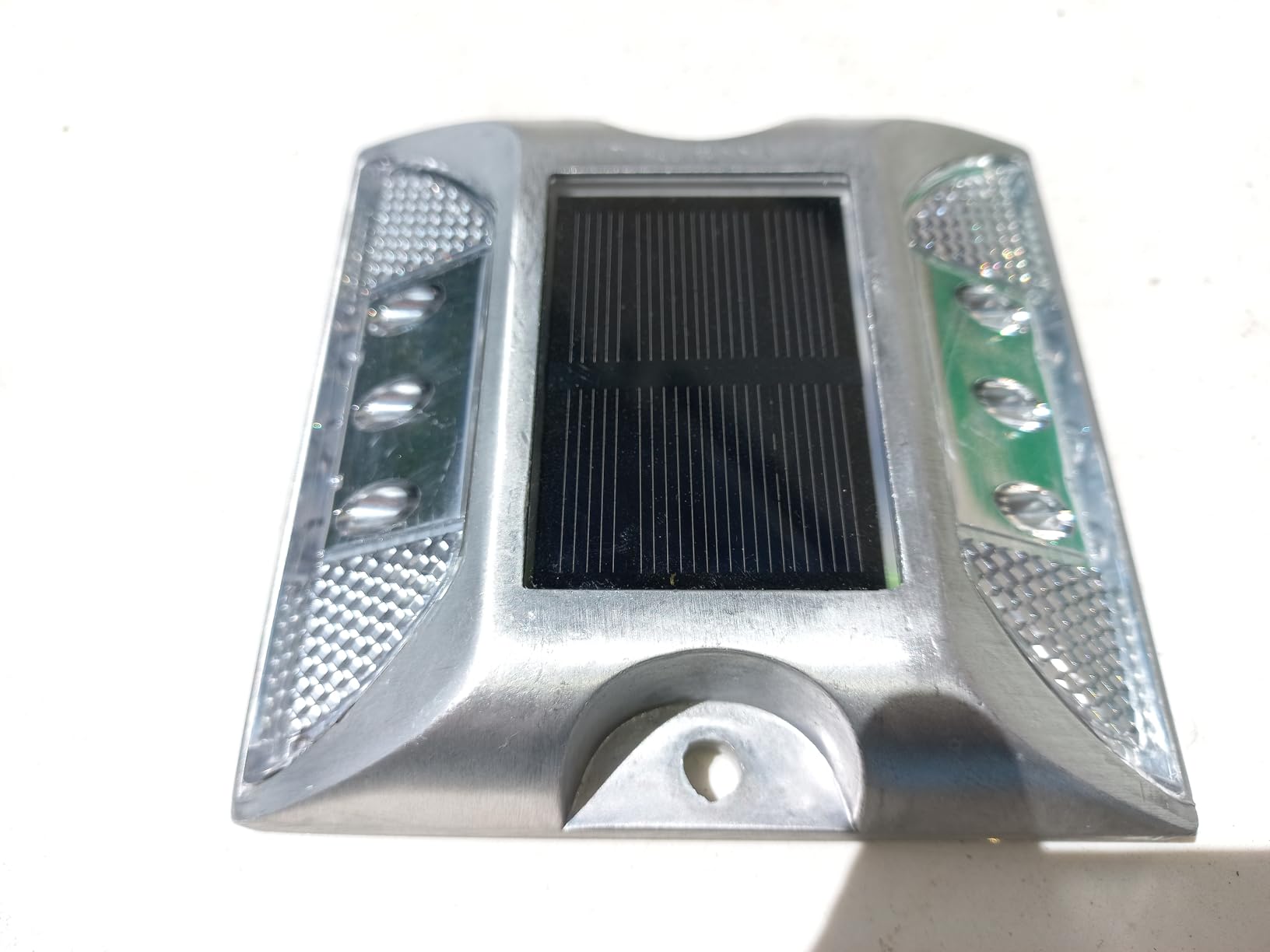 OUKENS Segnapasso Solare LED Terra Rosso IP65 Alluminio
