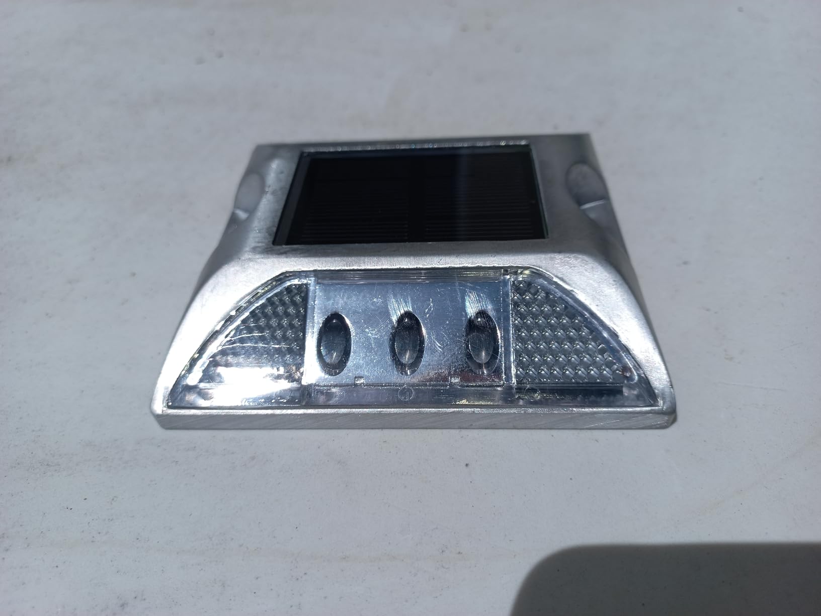 OUKENS Segnapasso Solare LED Terra Rosso IP65 Alluminio