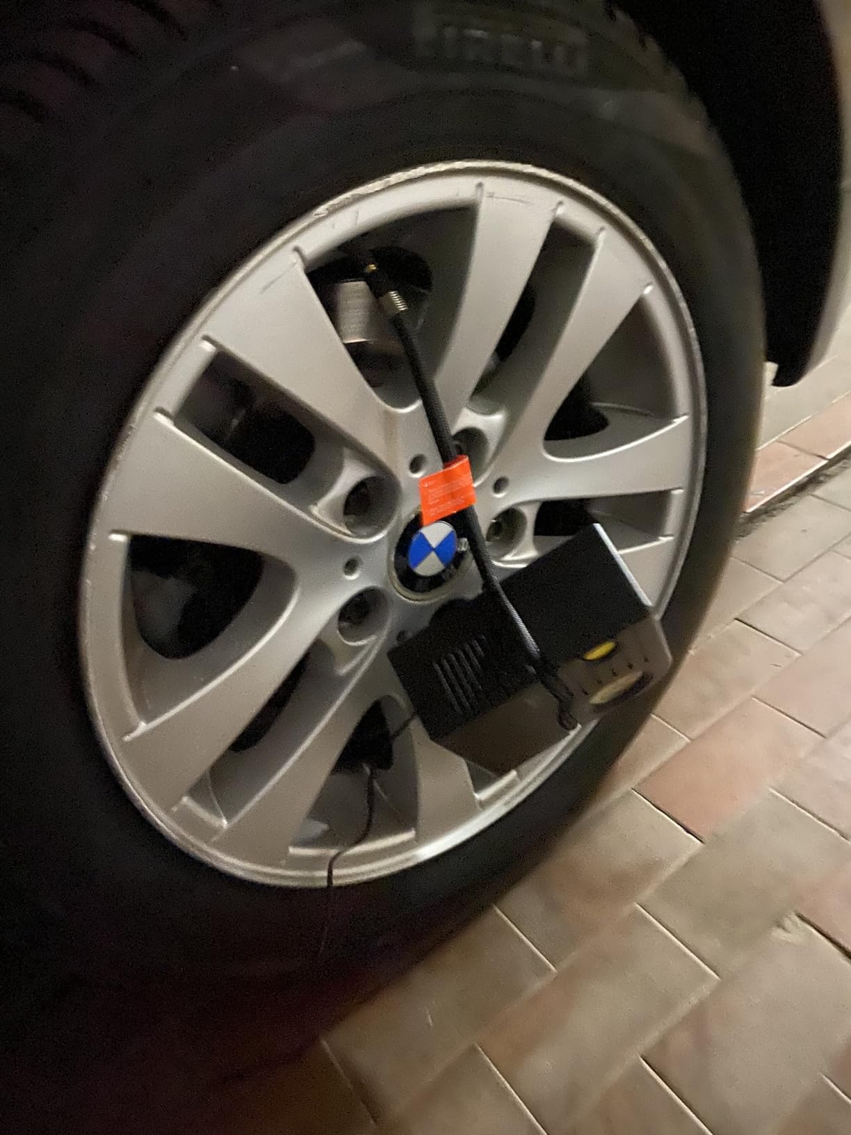 WindGallop Tire Inflators compressore portatile nero digitale LED