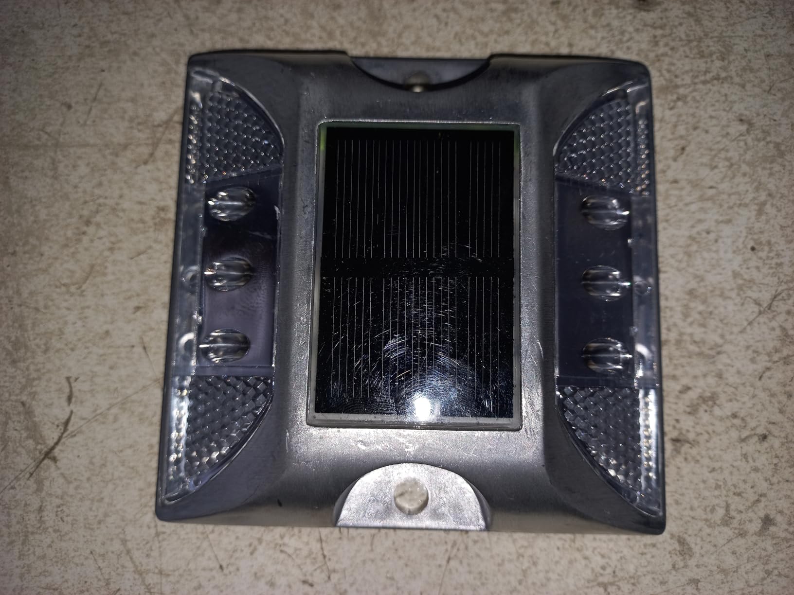 OUKENS Segnapasso Solare LED Terra Rosso IP65 Alluminio