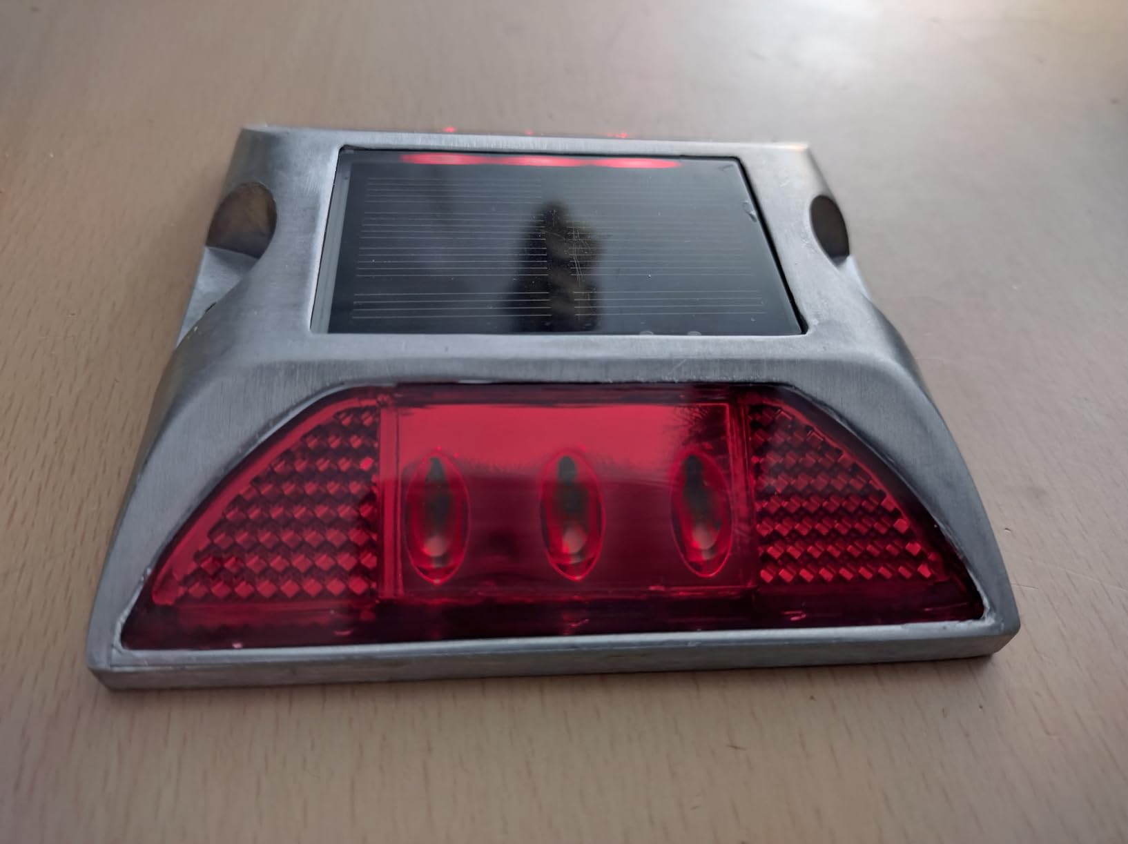 OUKENS Segnapasso Solare LED Terra Rosso IP65 Alluminio